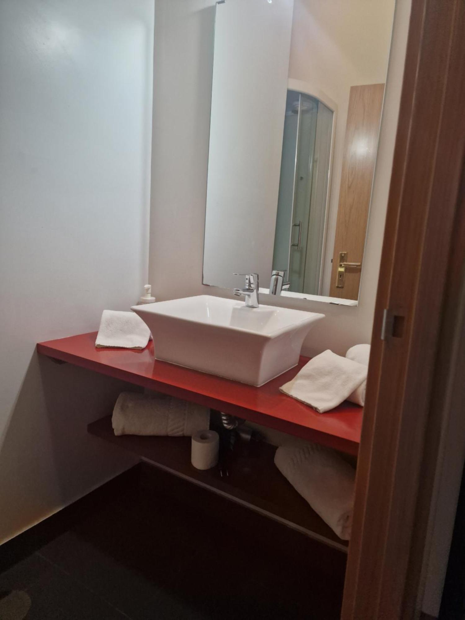 12 Short Term Apartment Porto Bagian luar foto