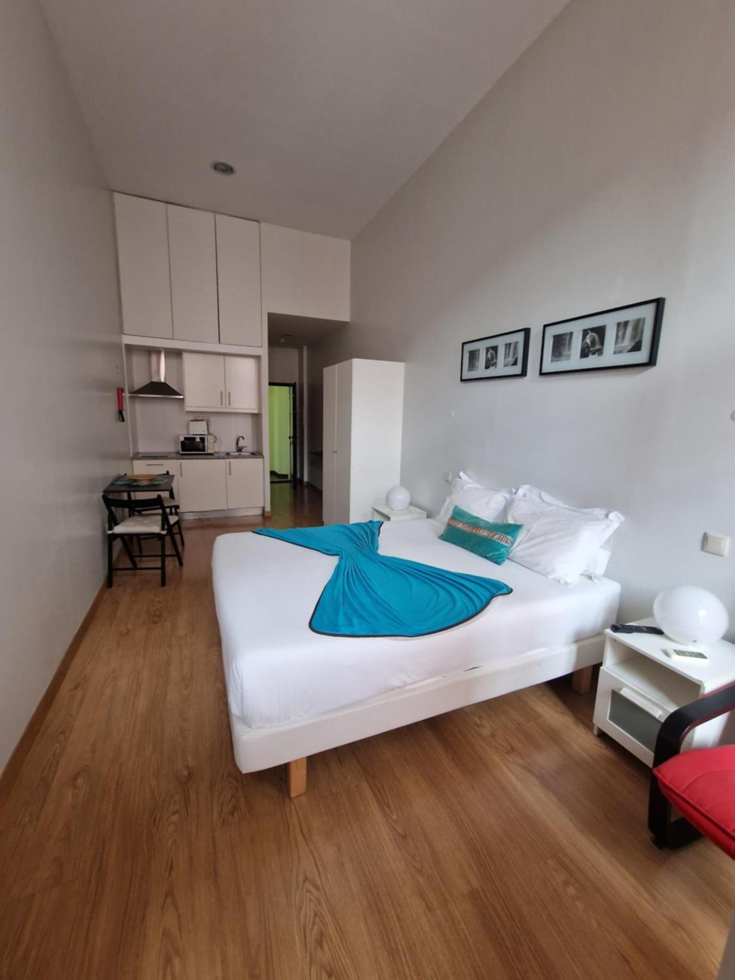 12 Short Term Apartment Porto Bagian luar foto